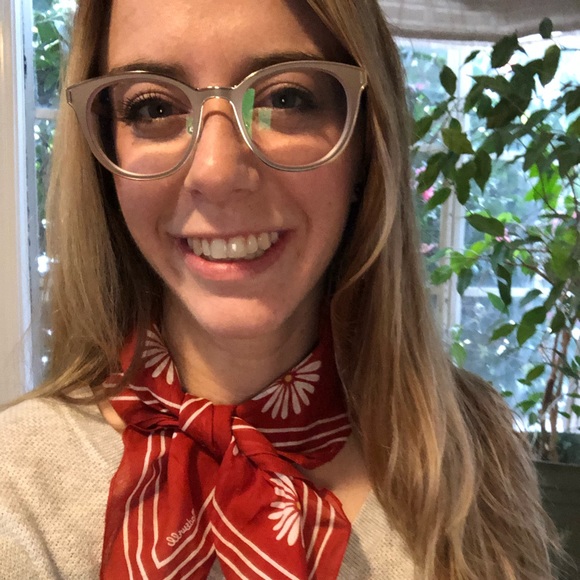 Meet your Posher, Grace - Picture 2 of 3